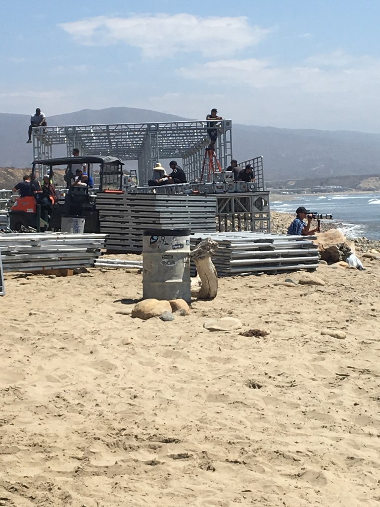 Lowers Pro 2016 set-up at San Onofre State Beach